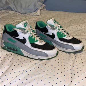 Custom Nike Air Max 90 NikeID Size 11 Green